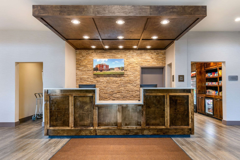 Others 5, Comfort Suites North Tupelo, Lee