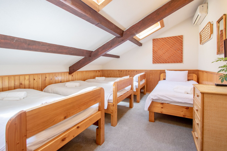 Bedroom 4, Moorea Lodge, Kutchan