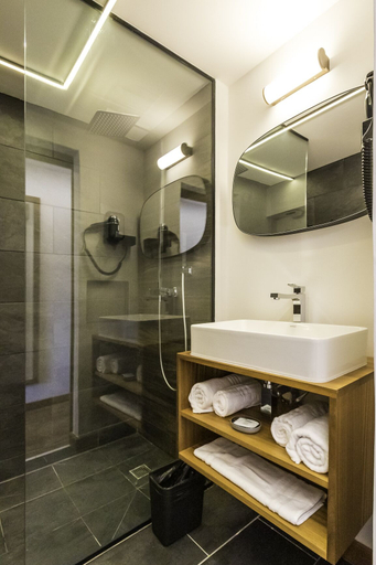 Bathroom 5, Hôtel Latitude 21, Saint-Paul
