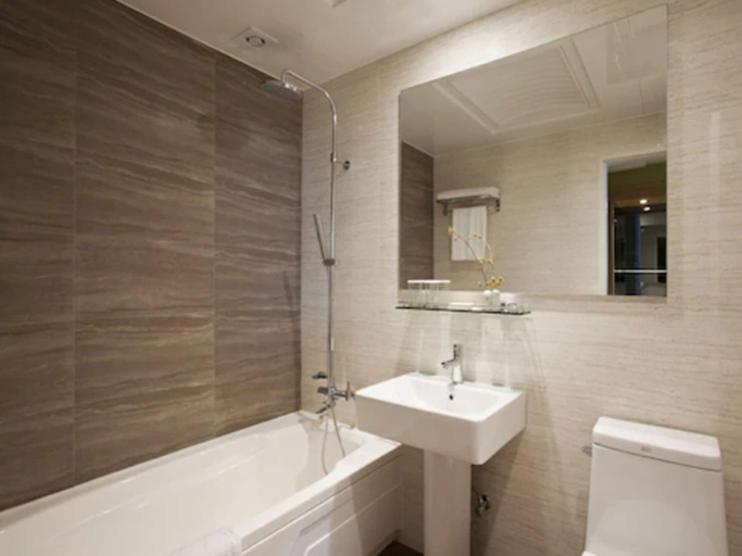 Bathroom 4, Central Tourist Hotel, Jongno