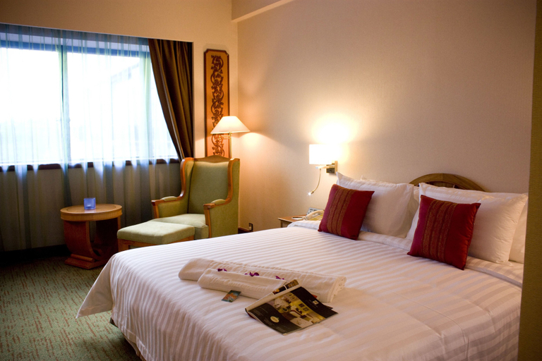 Bedroom 2, The Centrepoint Hotel, Bandar Seri Begawan