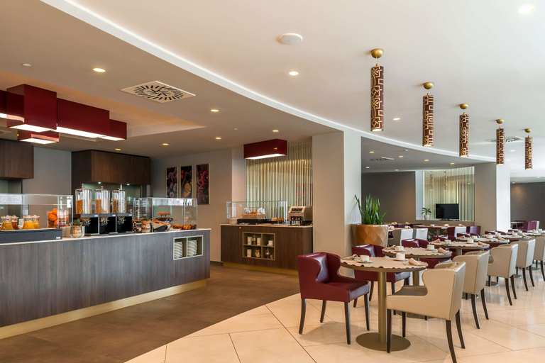 Food & Drinks 2, DoubleTree by Hilton Hotel Yerevan City Centre, Yerevan