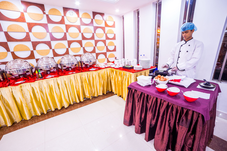 Food & Drinks 5, Nascent Gardenia Suites, Dhaka