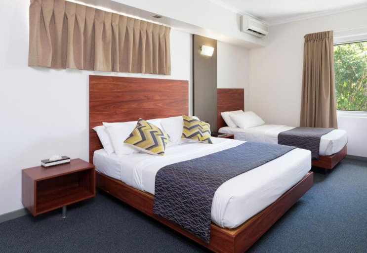 Bedroom 4, Rocklea International Motel, Rocklea