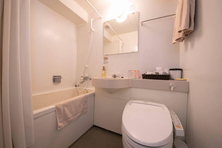 Bathroom 5, Hotel Aile, Beppu