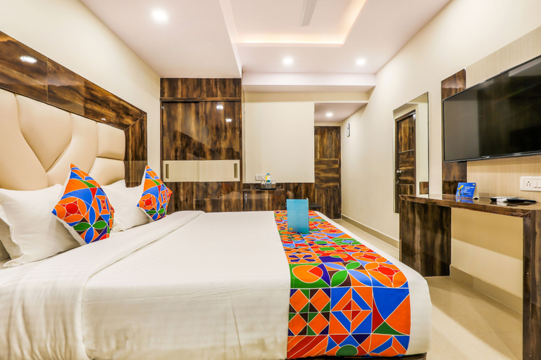 Bedroom 2, Fabhotel Crown Heights, Bangalore