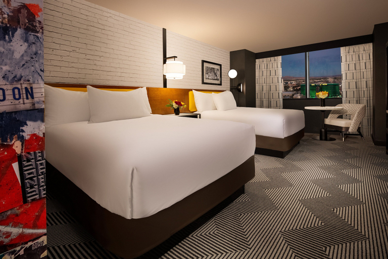 Bedroom 3, New York-New York Hotel & Casino, Clark