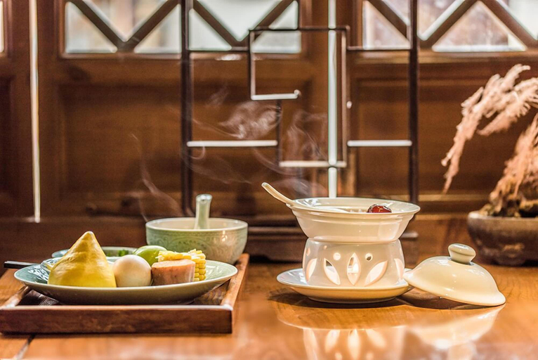 Food & Drinks 5, Sanshengwuer Zeyun Inns, Lijiang