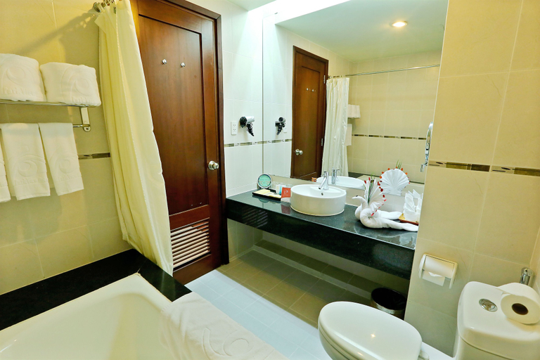Bathroom 4, ParkView Hotel, Huế