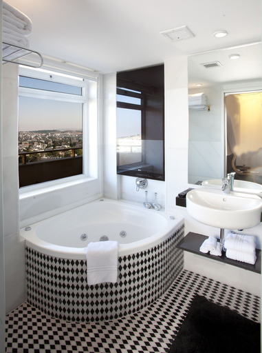 Bathroom 5, Leonardo Plaza Hotel Jerusalem