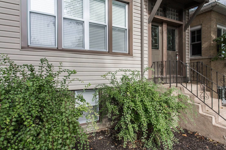 Exterior & Views, Unique Wrigleyville Gem, Cook