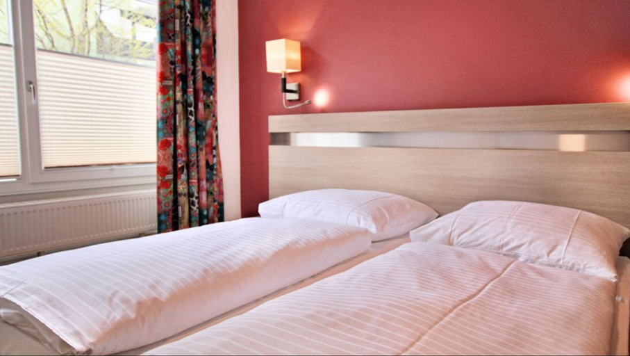 Bedroom 3, Aparthotel Orchidea, Breisgau-Hochschwarzwald