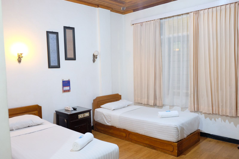 Bedroom 4, Hotel Ambun Suri, Bukittinggi