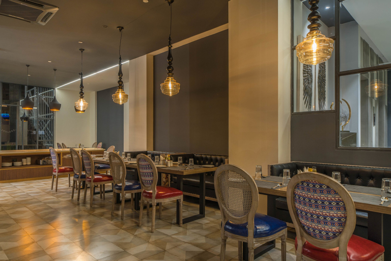 Food & Drinks 5, Hotel B Plus L, Hyderabad