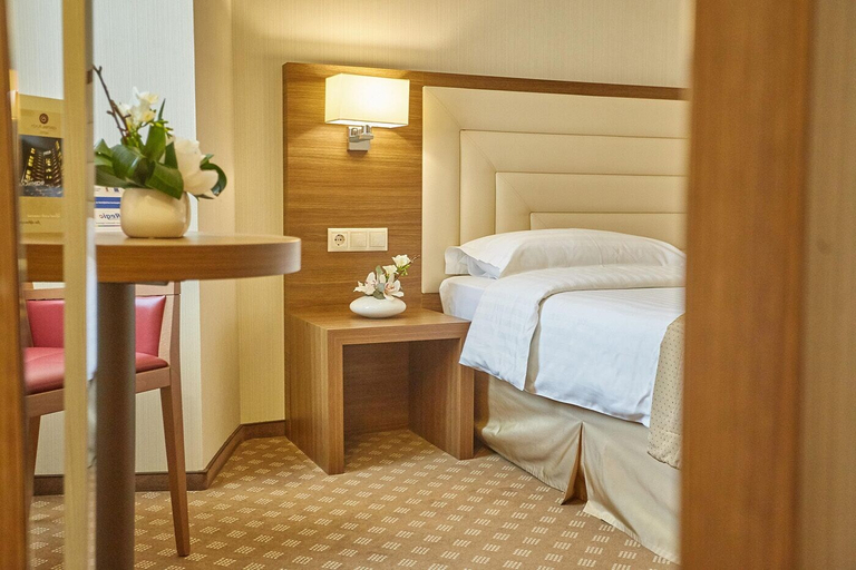 Bedroom 2, Central Plaza, Piatra-neamt