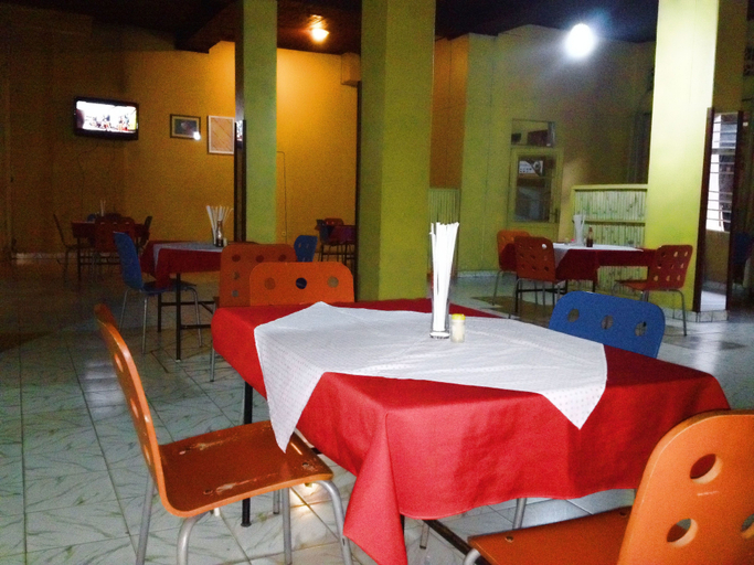 Food & Drinks, Eminence Hotel, Nyarugenge