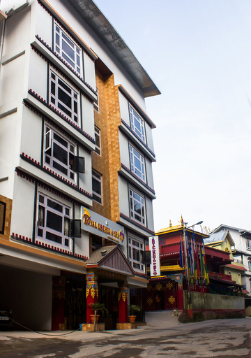 Exterior & Views 2, Jain Group Royal Orchid & Spa, East Sikkim