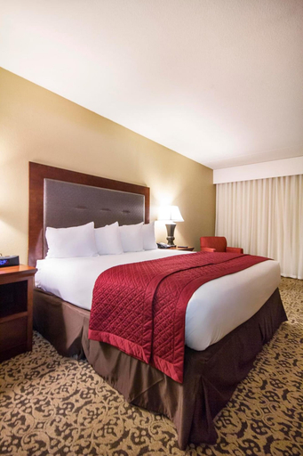 Bedroom 3, Grand Oaks Hotel, Taney