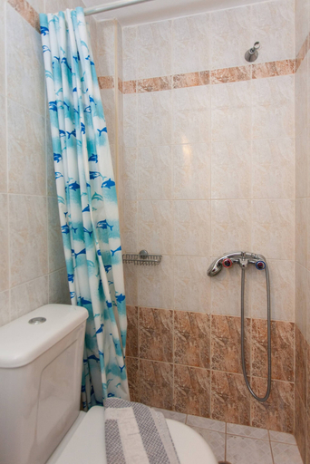 Bathroom, Apt1 @ Mamangakis Apartments, Crete