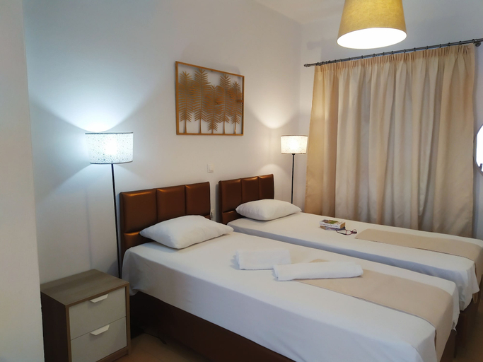 Bedroom 4, Aronis Apartments, Ionian Islands