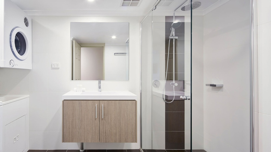 Bedroom 5, Pinnacle Apartments, Canberra