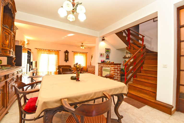 Others 4, Apartment 1560, Fažana
