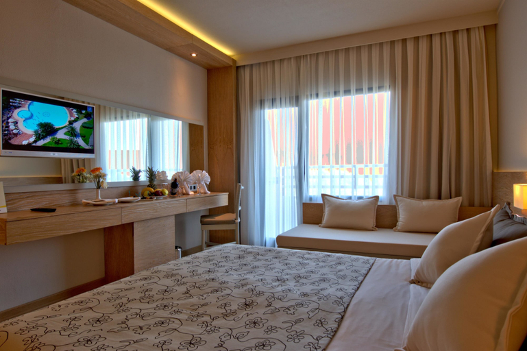 Bedroom 4, TUI MAGIC LIFE Sarigerme - All Inclusive, Ortaca