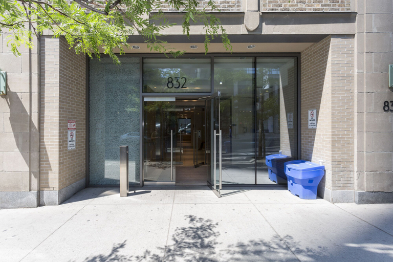 Exterior & Views 2, QuickStay - Luxury on Bay St. (Yonge & College), Toronto