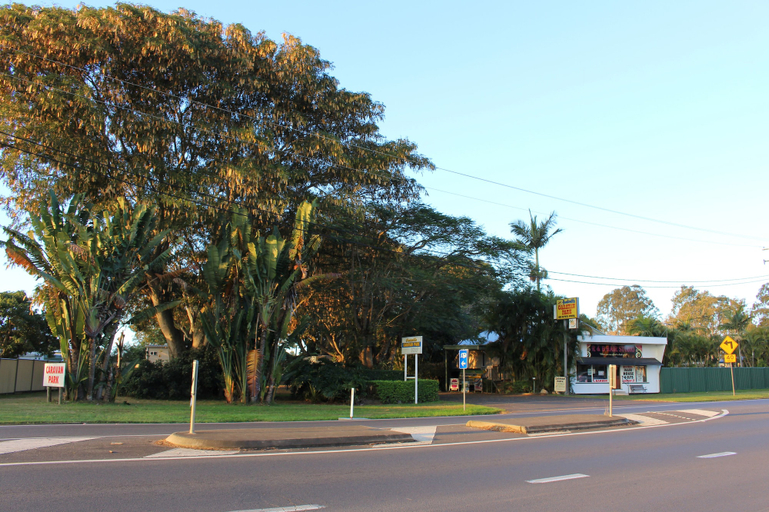 Exterior & Views 2, Huntsville Caravan Park, Maryborough