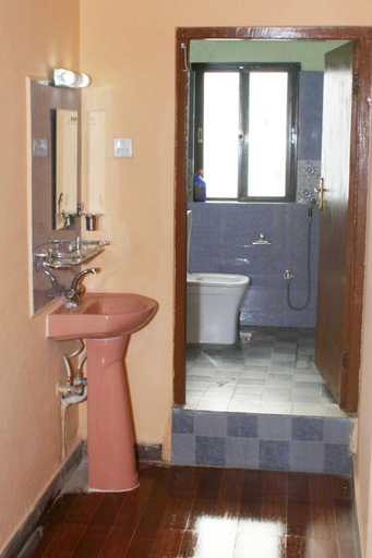 Bathroom 3, Sitapaila Homestay and Apartment, Bagmati