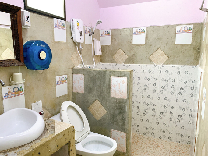Bathroom 3, Khun Mai Baan Suan Resort, Mae Ai
