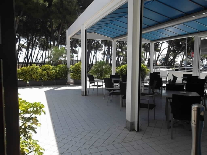 Food & Drinks 5, Hotel Antares, Teramo