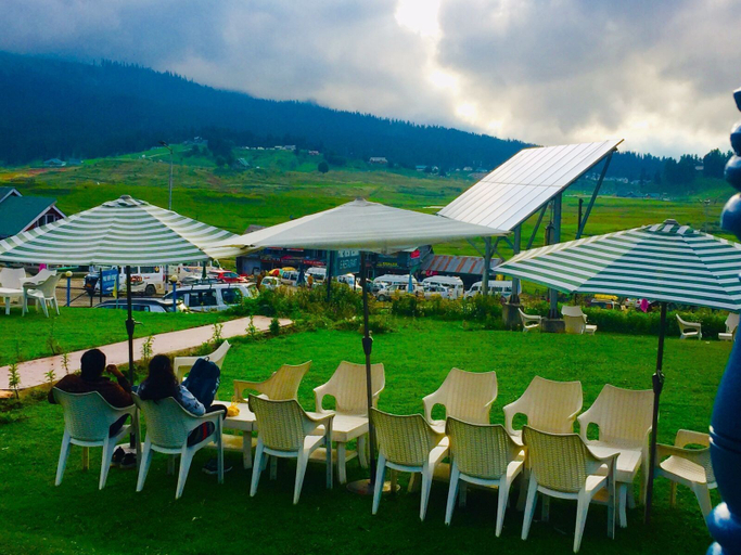Food & Drinks 4, Pine View Resort - Gulmarg, Baramulla