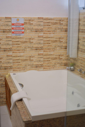 Bathroom 4, Pousada dos Guardiões, Armação dos Búzios