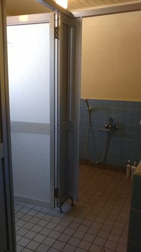 Bathroom 5, Irumote So, Taketomi