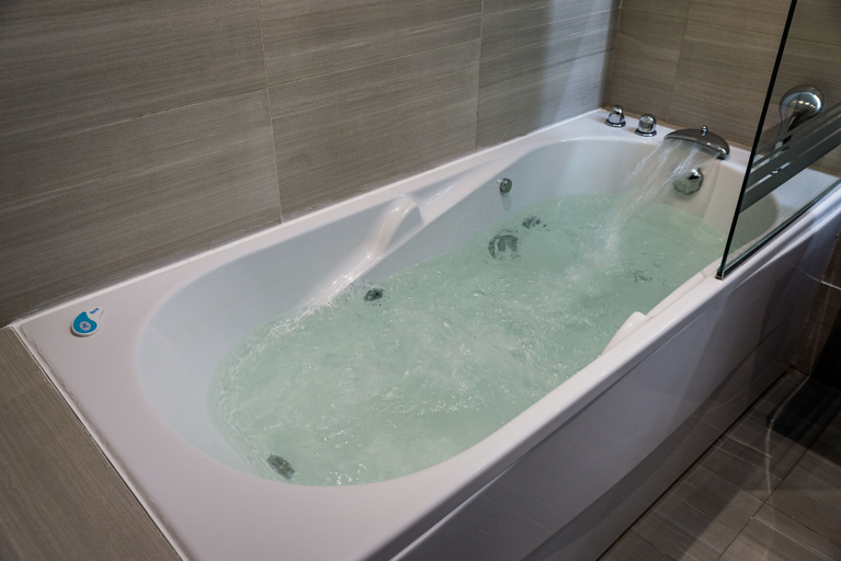 Bathroom 5, Rosslyn Hotel Dimyat Varna, Varna