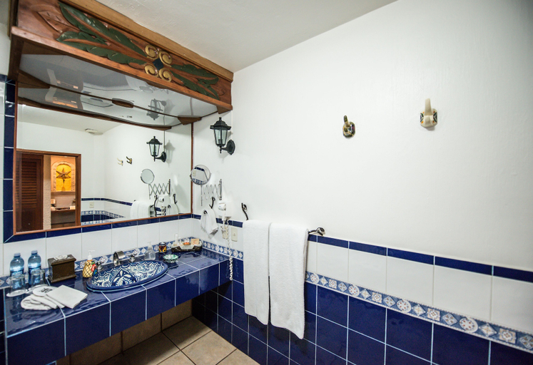 Bathroom 5, La Mansión del Sol, Zapopan