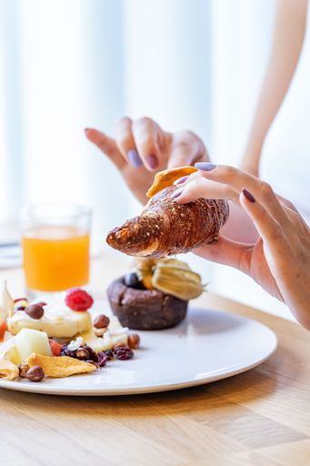 Food & Drinks 7