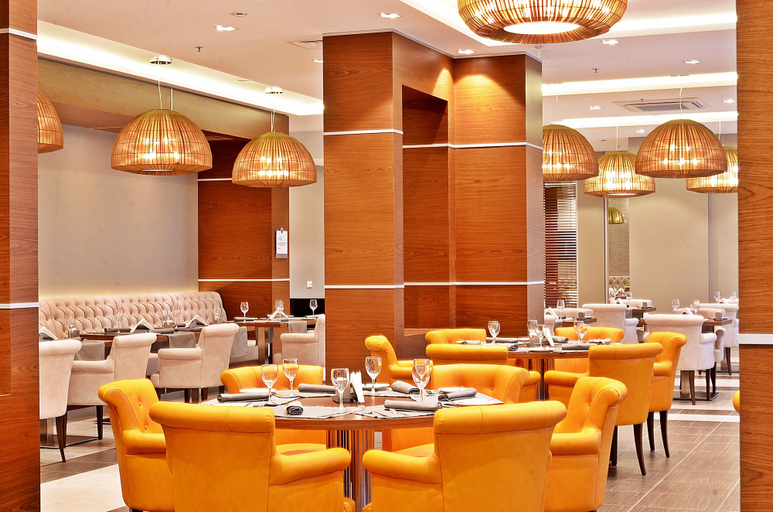 Food & Drinks 4, Ramada Plaza by Wyndham Voronezh City Centre, Novousmanskiy rayon