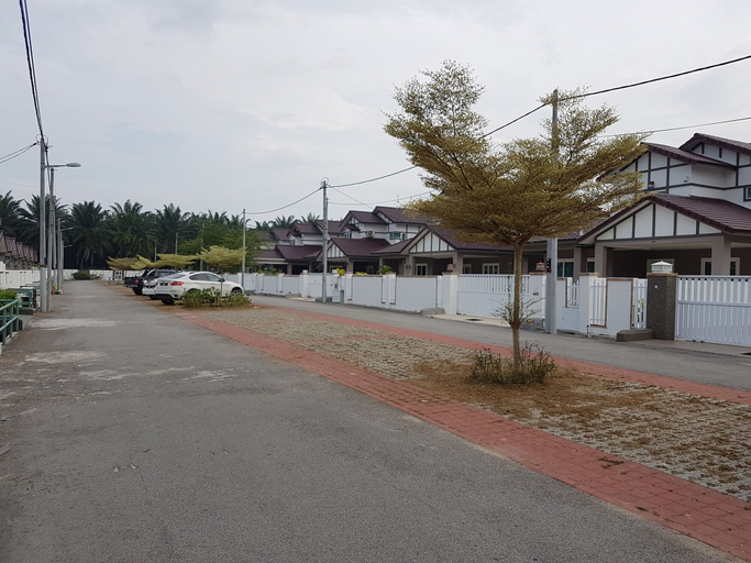 Others 5, Sitiawan Homestay, Manjung