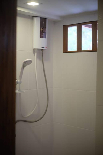 Bathroom 4, The Good Days, Muang Udon Thani