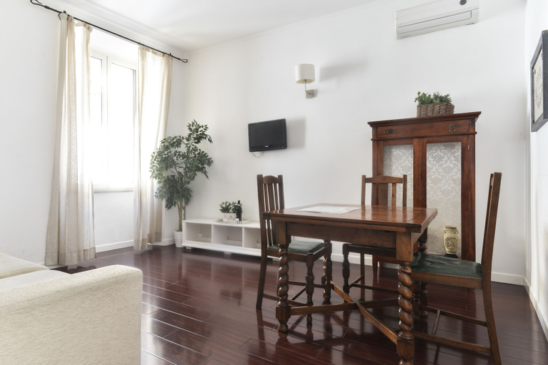 Others 4, Pantheon Cozy Apartment n. 3, Roma