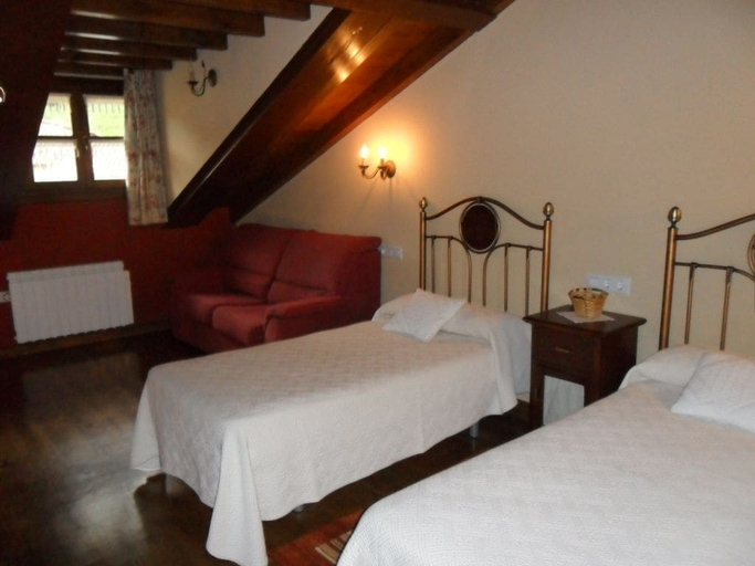Bedroom 2, Apartamentos Rurales los Villares, Asturias