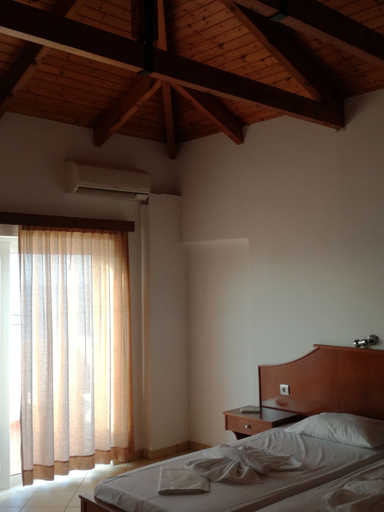 Bedroom 3, Marianthi studios, Crete