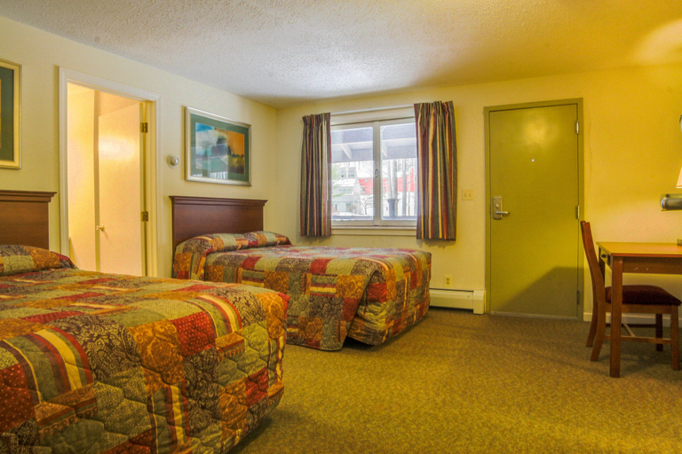 Bedroom 5, The Upper Pass Lodge at Magic Mountain, Windham