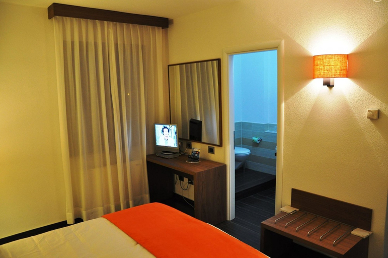 Bedroom 3, Hotel Sandalia, Nuoro