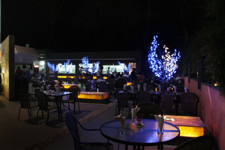 Food & Drinks 4, The Manor Hotel, Aurangabad