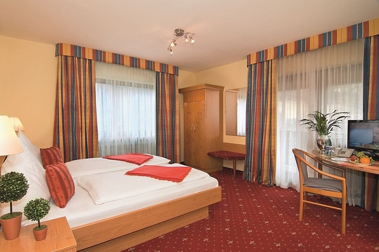 Bedroom 2, Gasthof Zum Spessart, Aschaffenburg