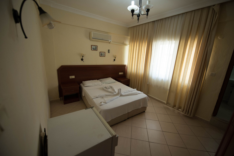Bedroom 3, Sonmez Hotel, Fethiye