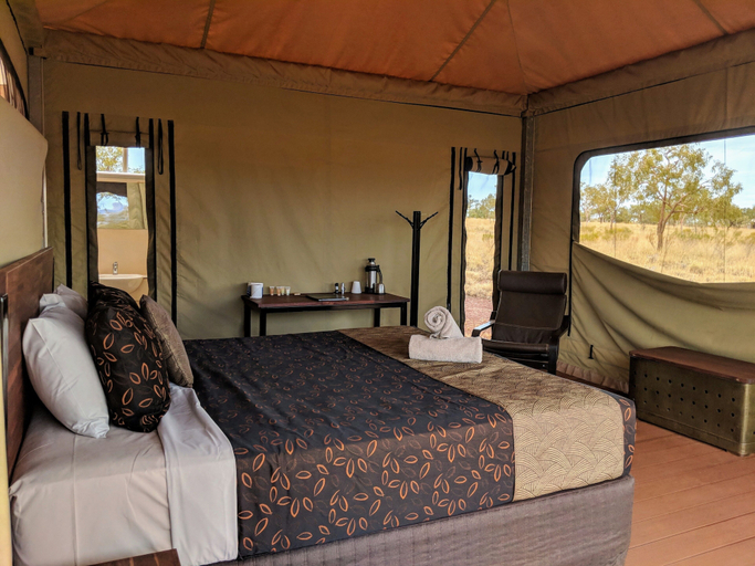 Bedroom 3, Karijini Eco Retreat, Ashburton